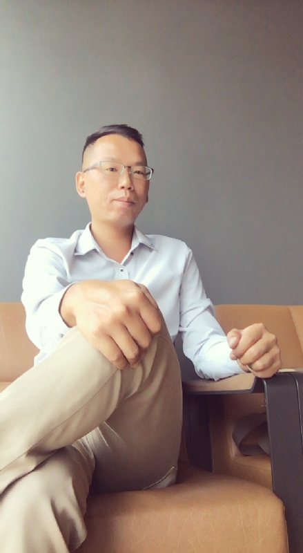 LI的第一张照片--新竹王婆说媒