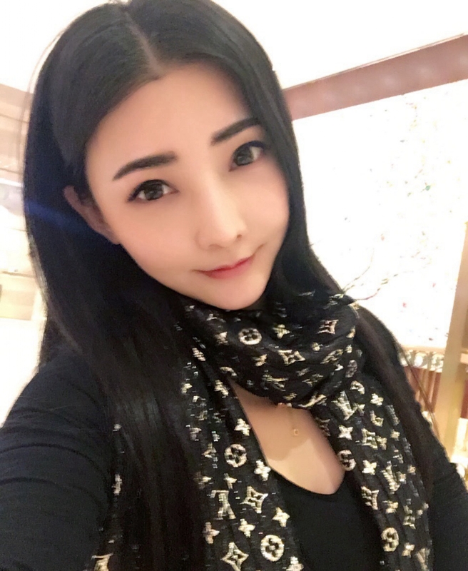 詩詩的第五张照片--新竹王婆说媒