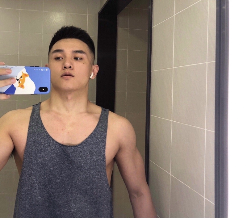 李文亮的第一张照片--新竹王婆说媒