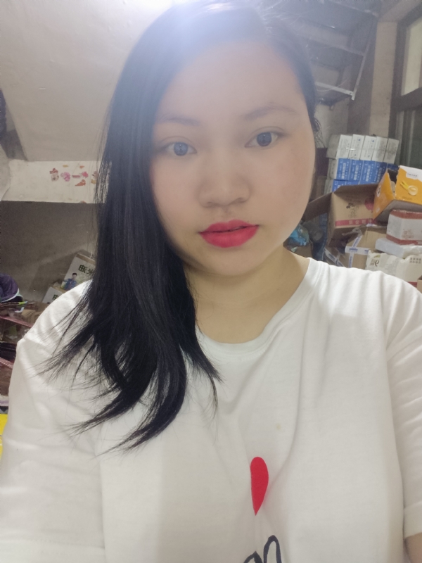 灰灰的第一张照片--新竹王婆说媒