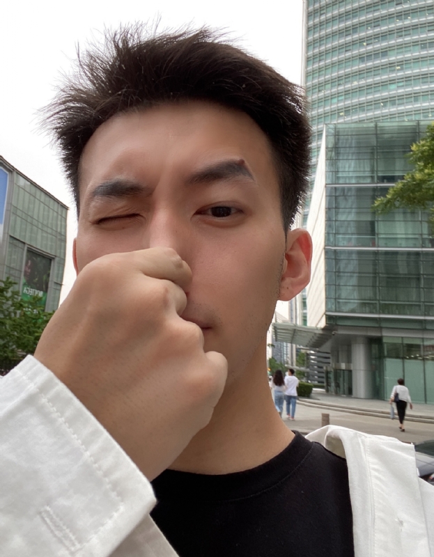 绝世大冤种的第四张照片--新竹王婆说媒