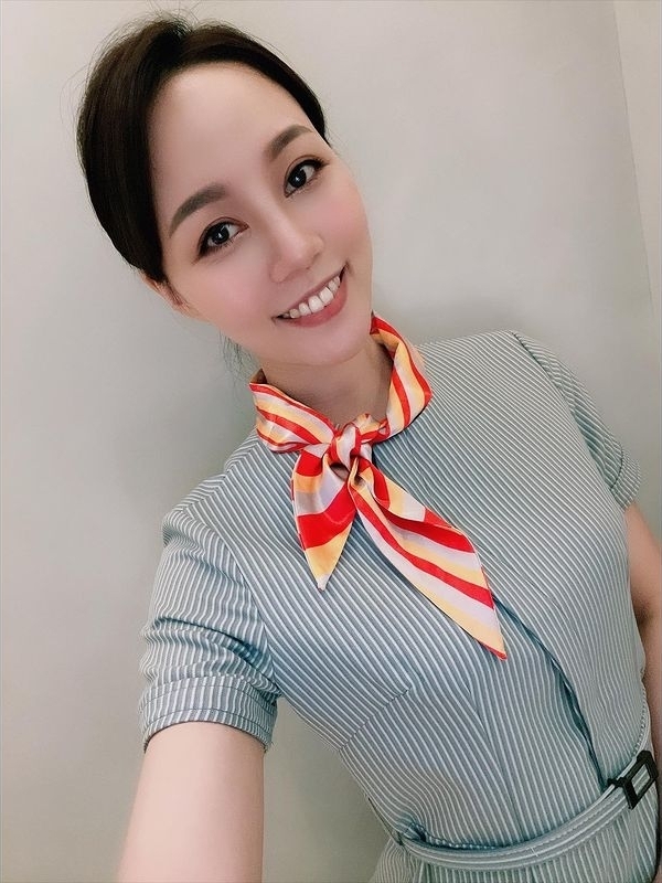 微微的第一张照片--新竹王婆说媒