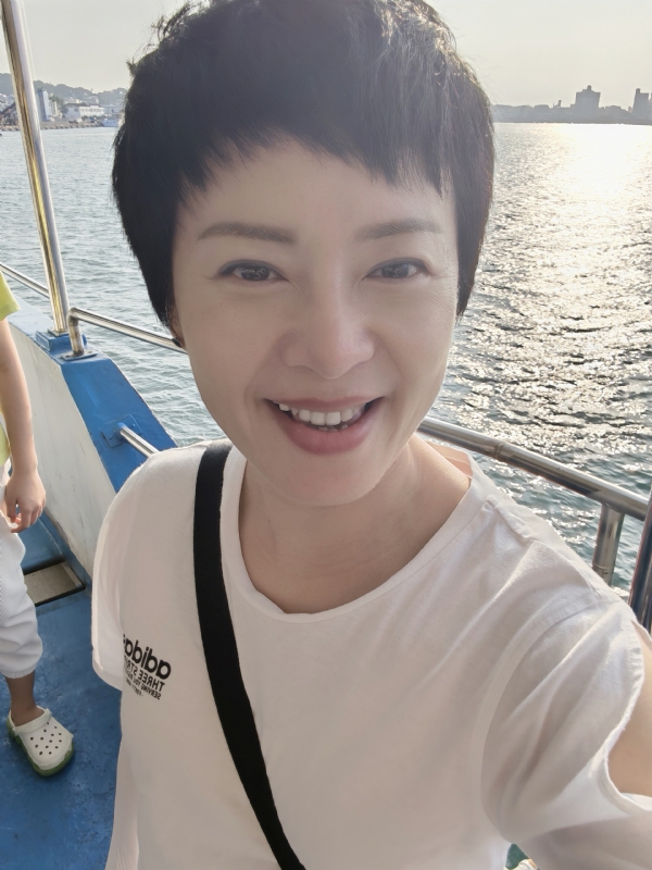 Tina的第一张照片--新竹王婆说媒