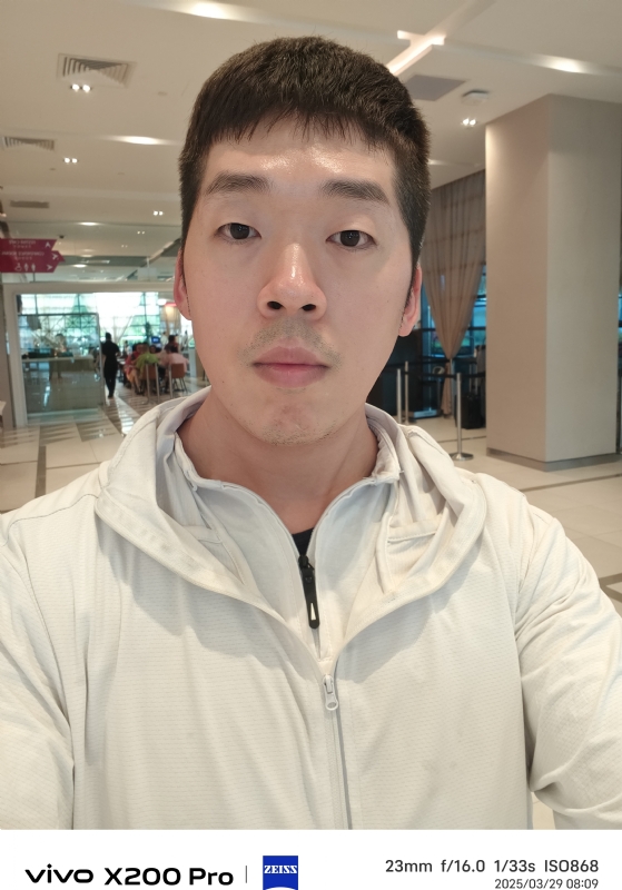 銪哲的第三张照片--新竹王婆说媒